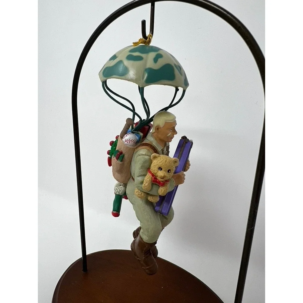 Enesco G.I. Joe Loves Christmas Ornament Unisex OS Green Excellent 1997 Limited